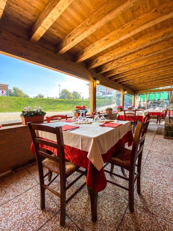 La Busa Camere E Trattoria Ponte San Nicolo Extérieur photo